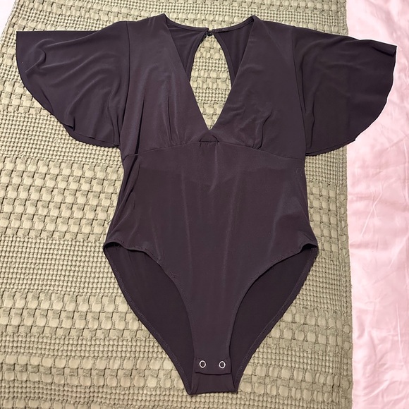 Black plunge neck bodysuit - Picture 2 of 3